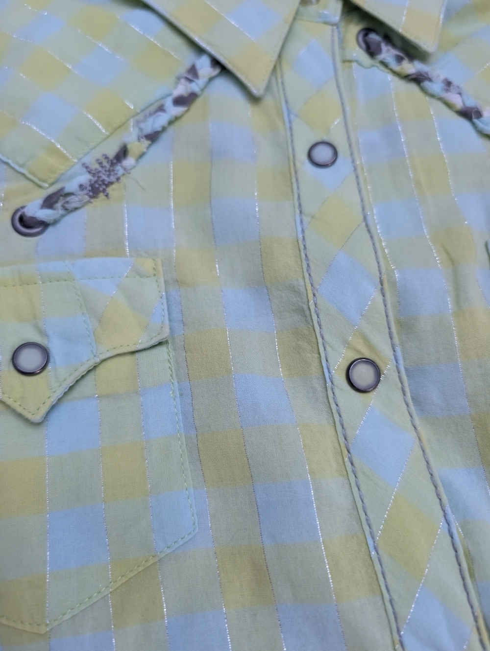 Rock 47 By Wrangler Ladies Pearl Snap Blouse - Picture 4 of 7